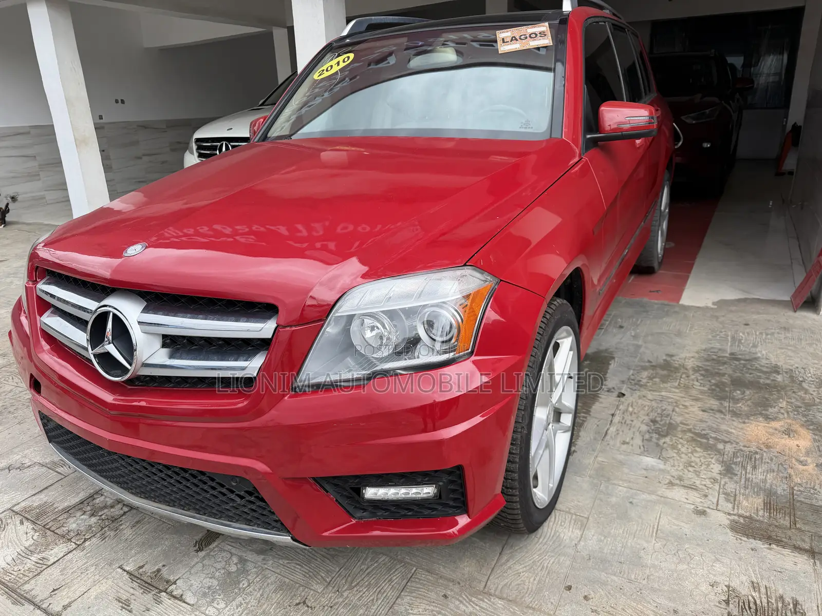Mercedes-Benz GLK-Class 350 2010 Red