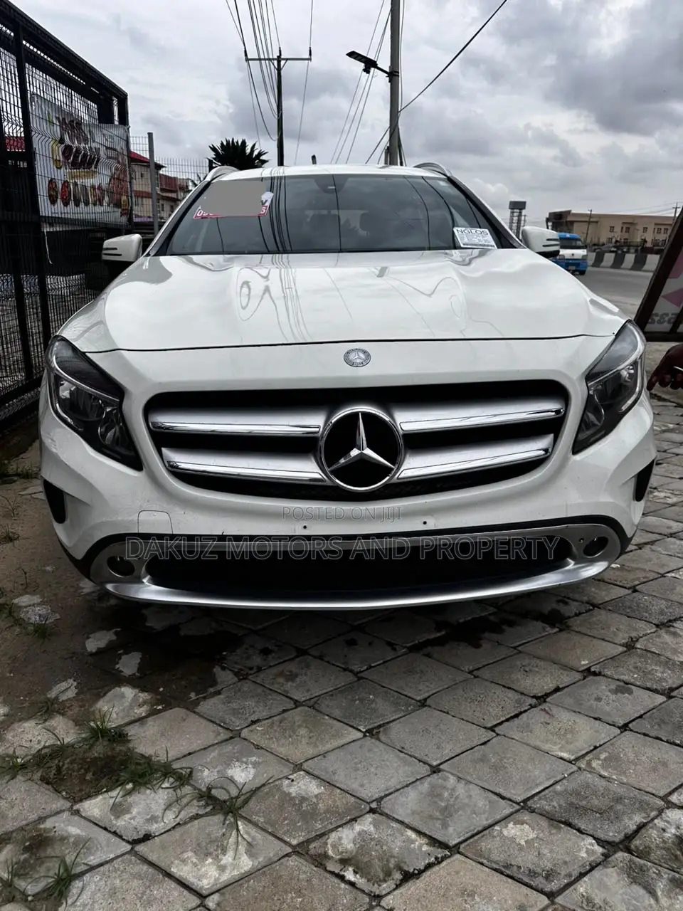 Mercedes-Benz GLA 250 2017 White