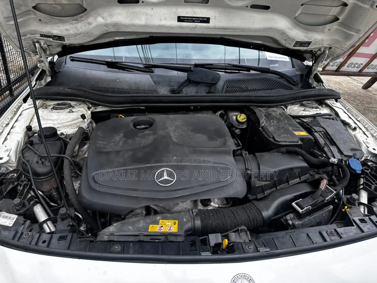 Mercedes-Benz GLA 250 2017 White