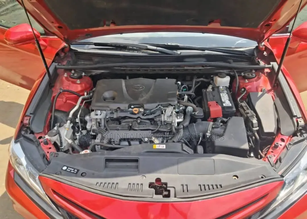 Toyota Camry 2020 Red
