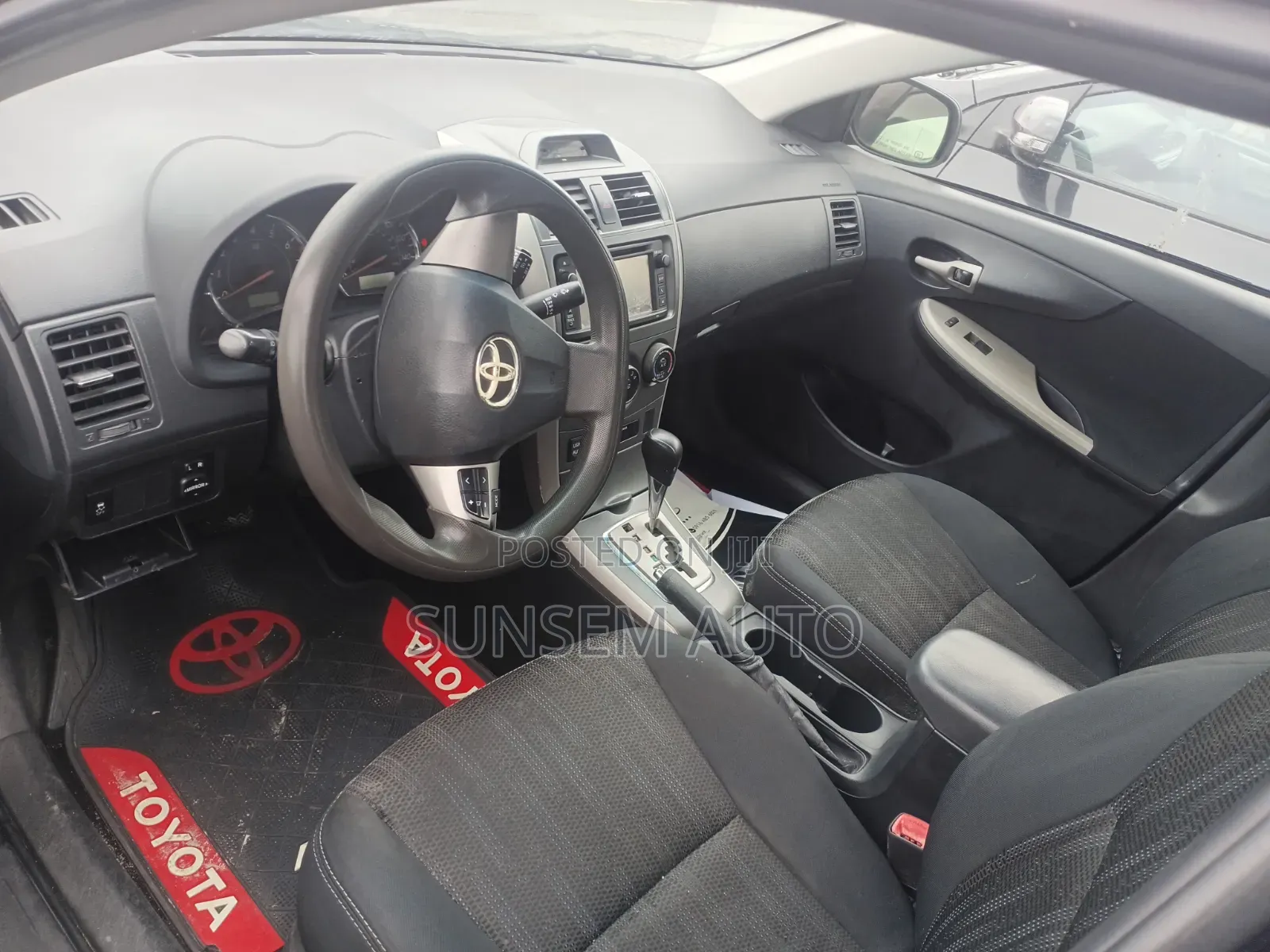 Toyota Corolla 2013 Black