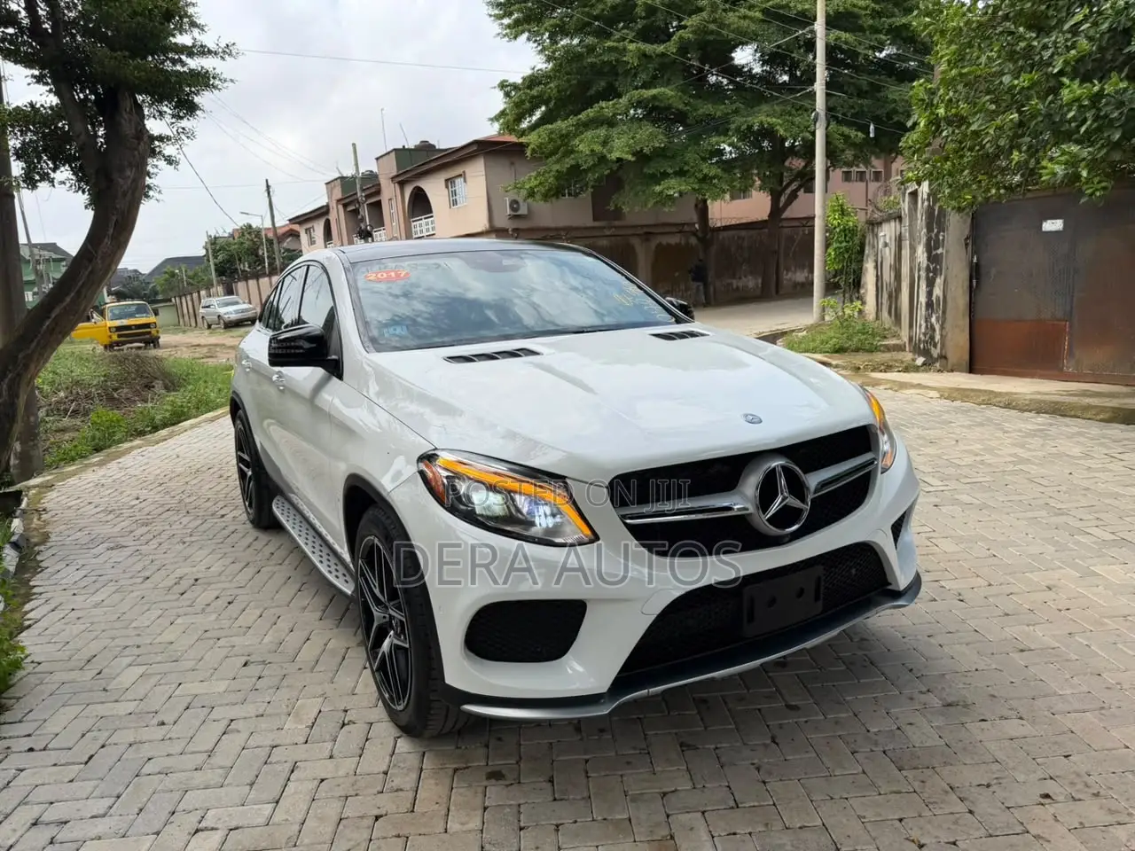 Mercedes-Benz GLE-Class 2017 White