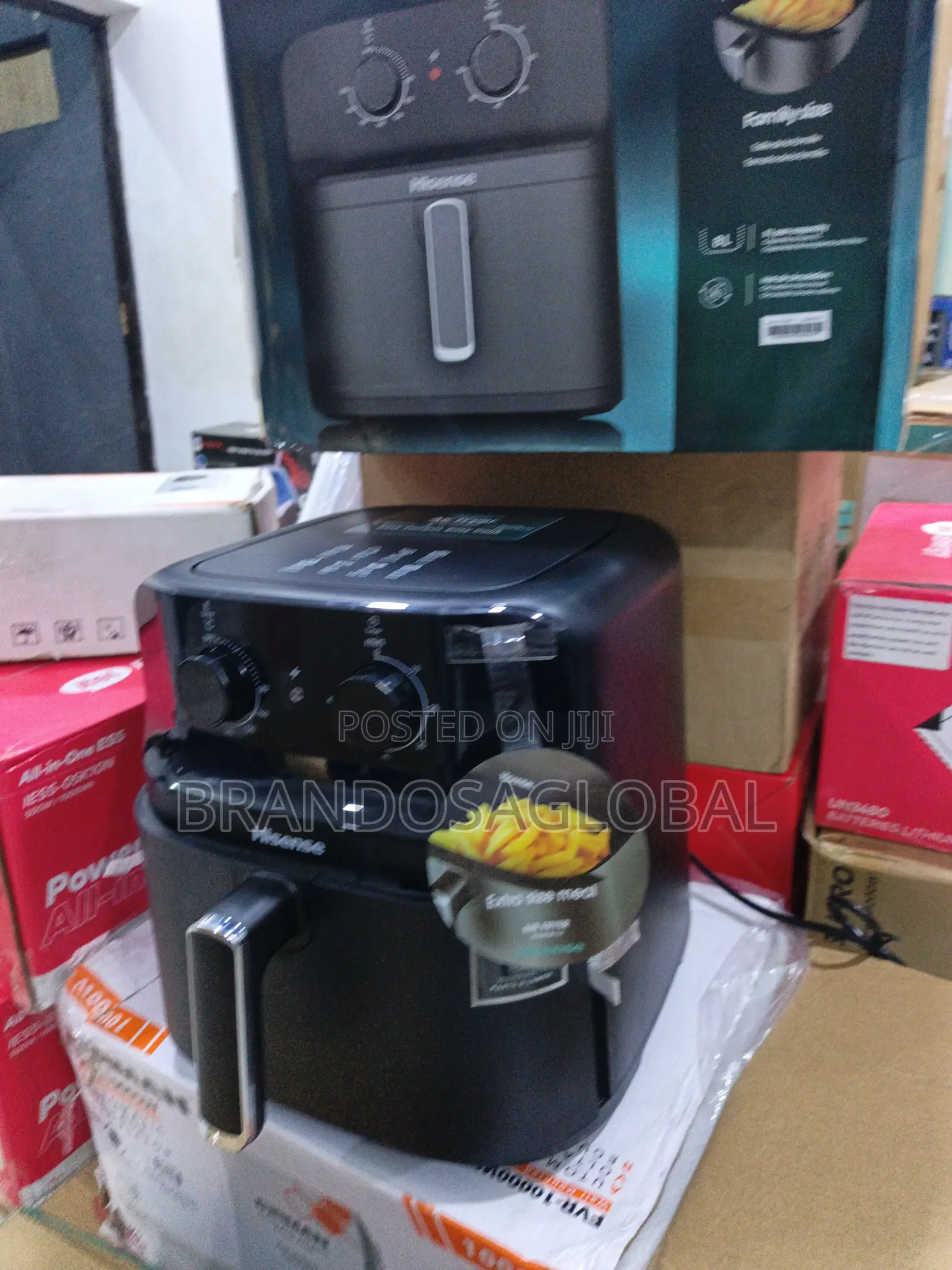 Hisense HO8AFBK1S1 – High Capacity Air Fryer