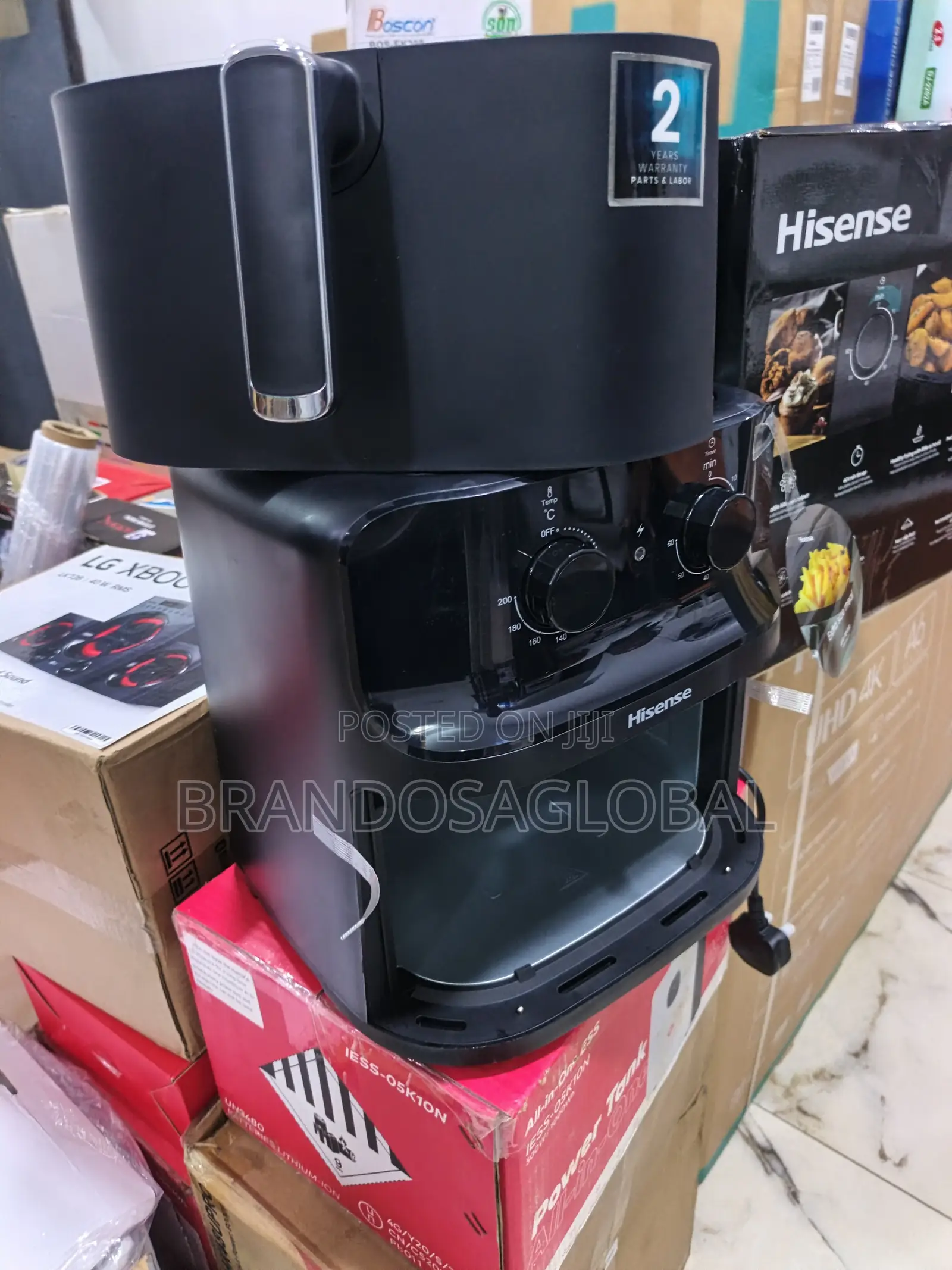 Hisense HO8AFBK1S1 – High Capacity Air Fryer