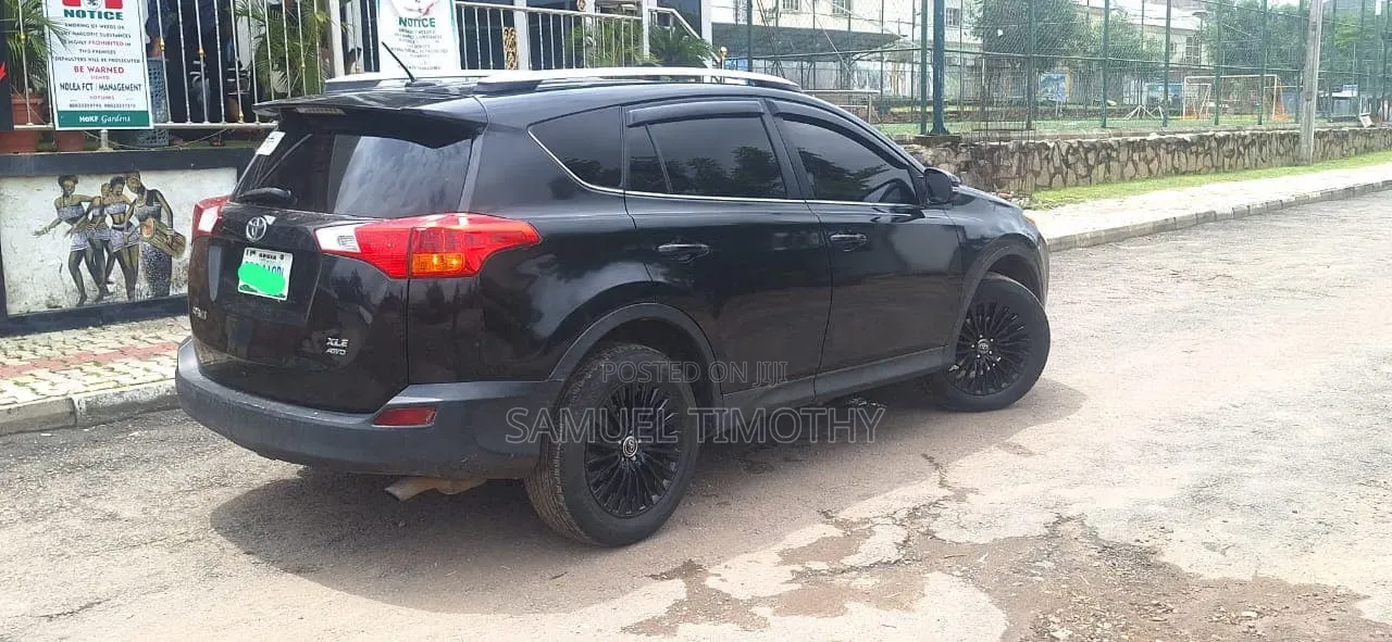 Toyota RAV4 2015 Black