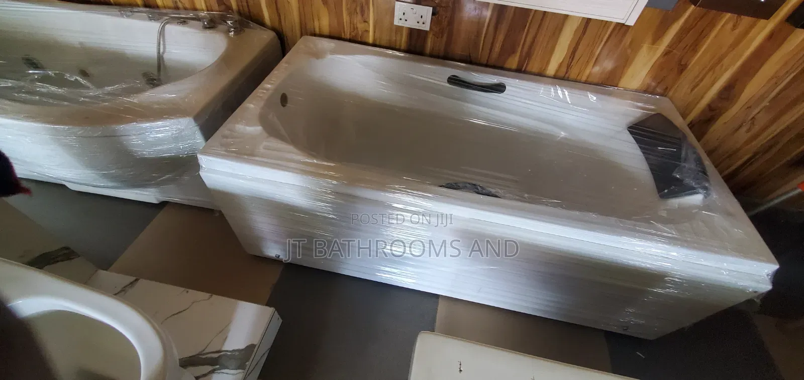 Luxury Freestanding Bathtub – A Statement of Comfort Elegance