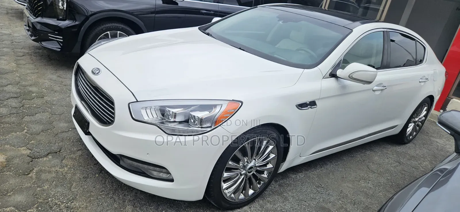 Kia Quoris 2014 White