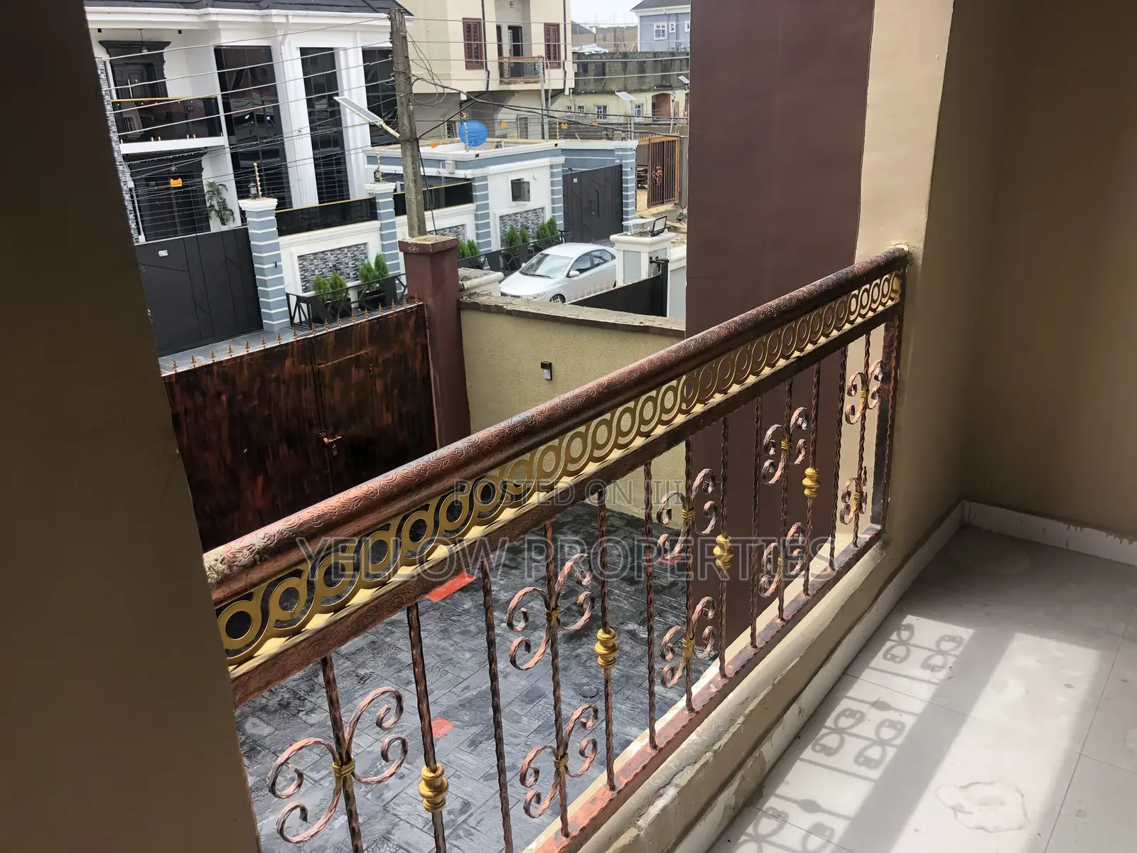 Furnished 3bdrm Apartment in Peace Estate, Ago Palace for sale