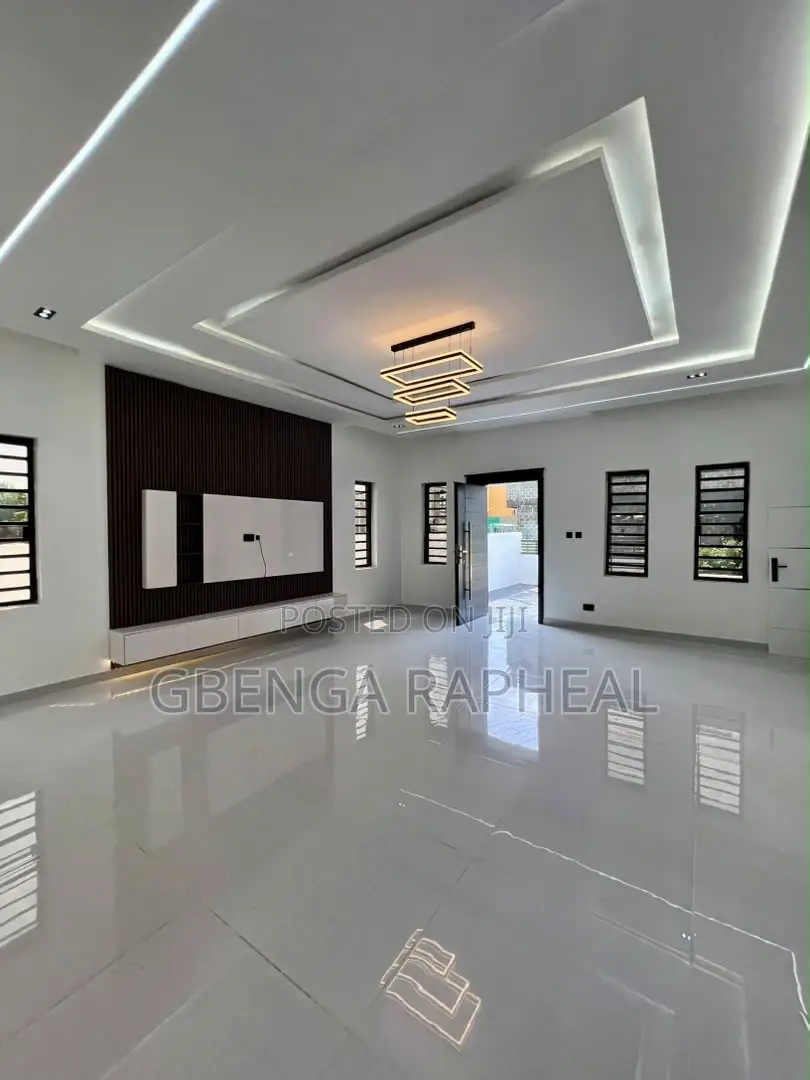 4bdrm Duplex in Ajah, Lekki for sale