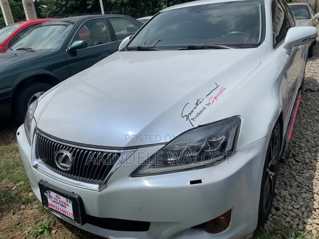 Lexus IS 2011 White
