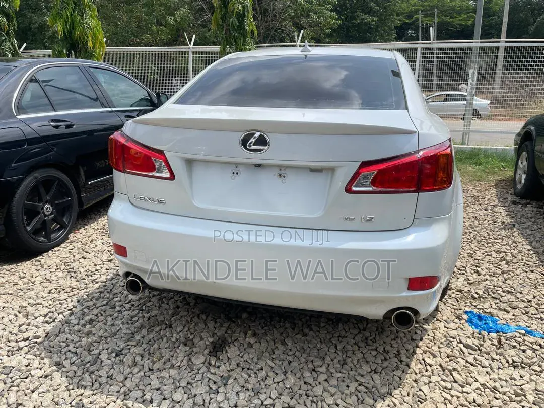 Lexus IS 2011 White