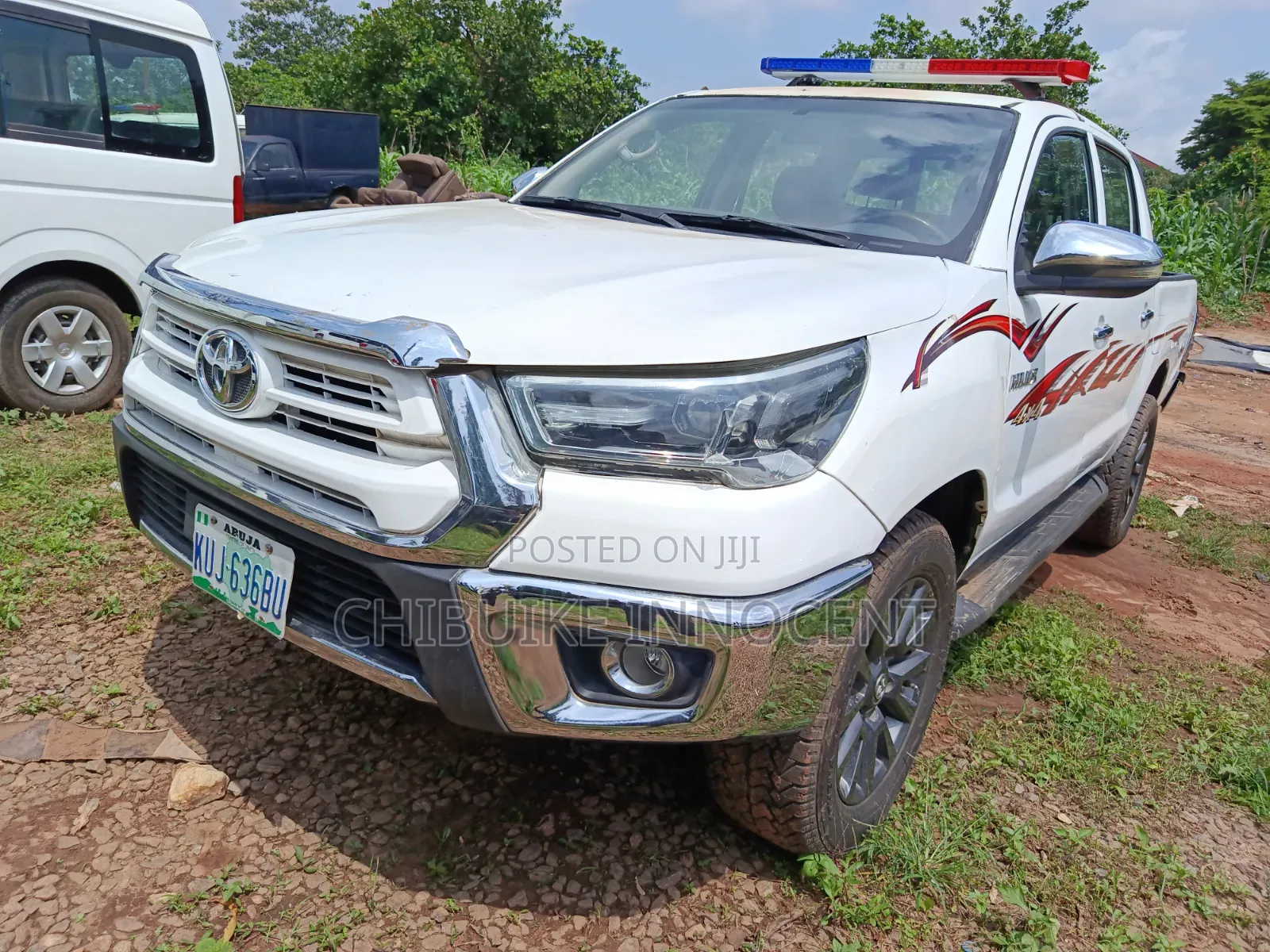 Toyota Hilux 2012 White