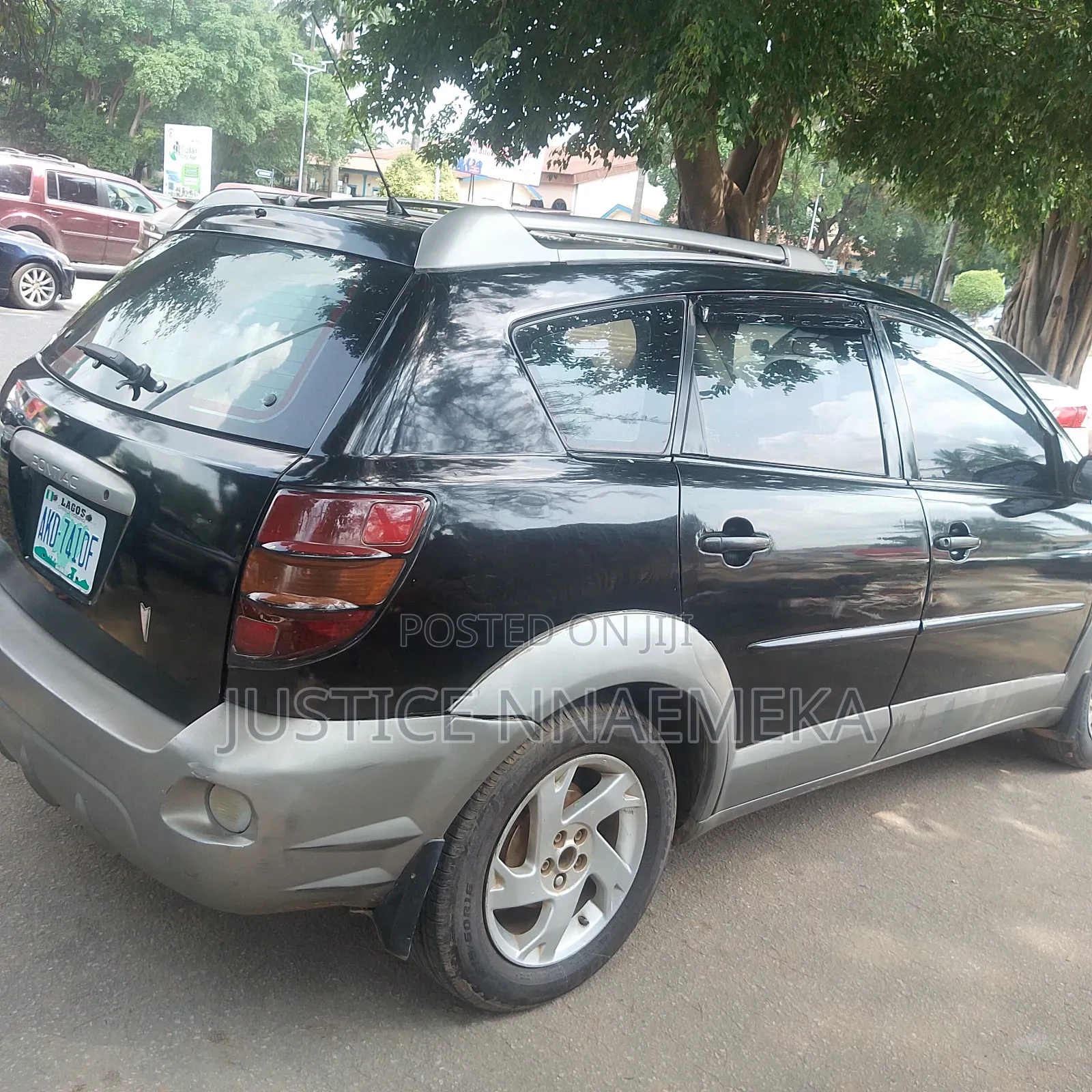 Pontiac Vibe Automatic 2004 Black
