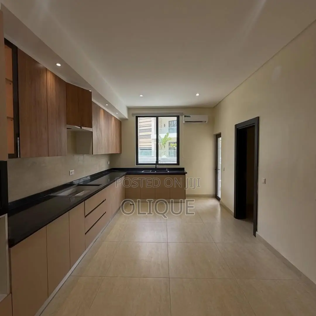 Furnished 3bdrm Block of Flats in Maitama for rent