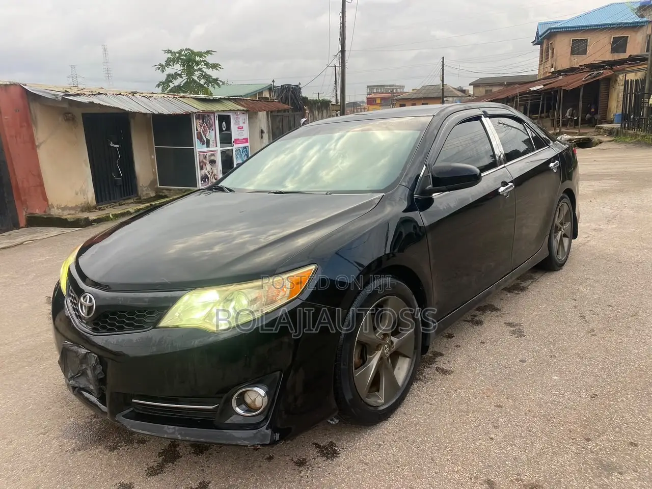 Toyota Camry SE V6 4dr Sedan (3.5L 6cyl 6A) 2013 Black