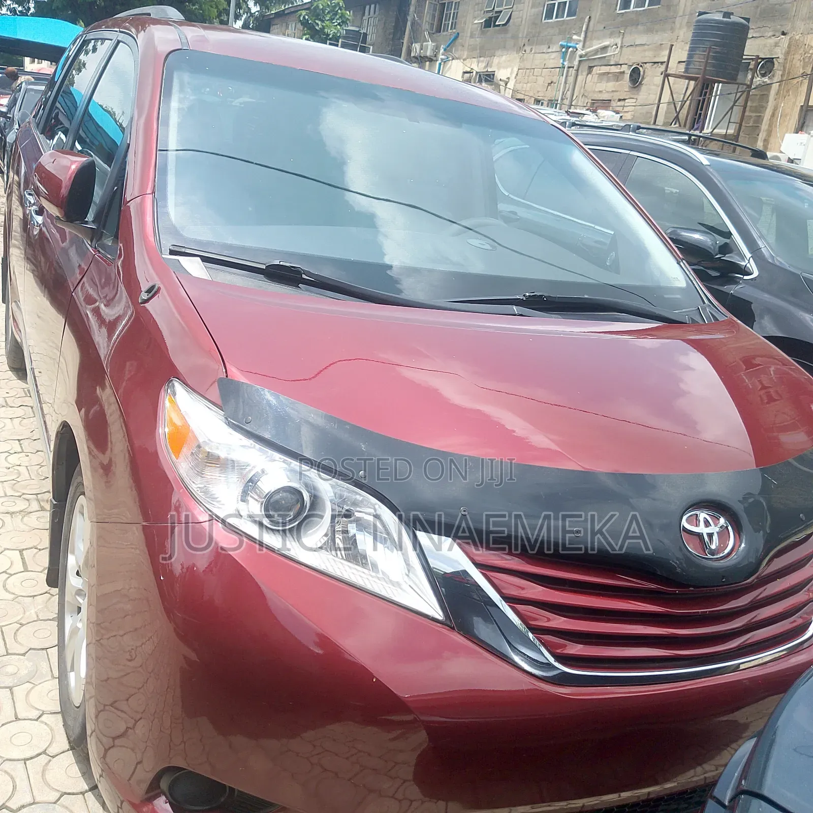 Toyota Sienna 2014 Red