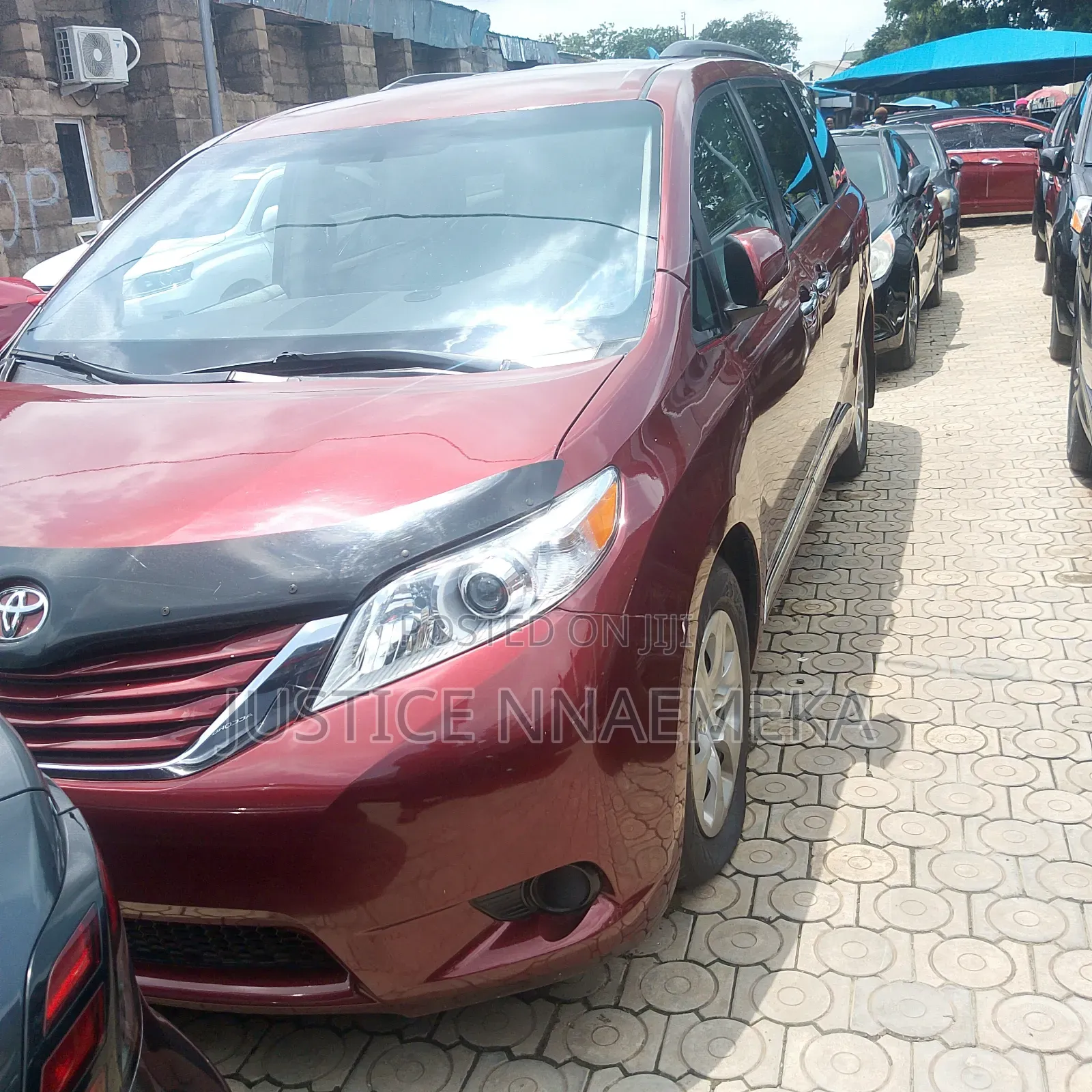 Toyota Sienna 2014 Red