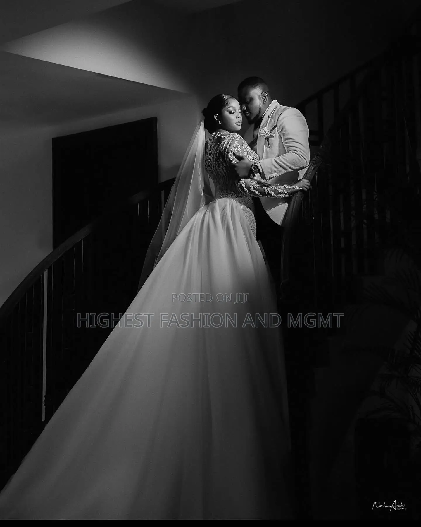 Luxury White Wedding Gown Tuxedo Couple Set