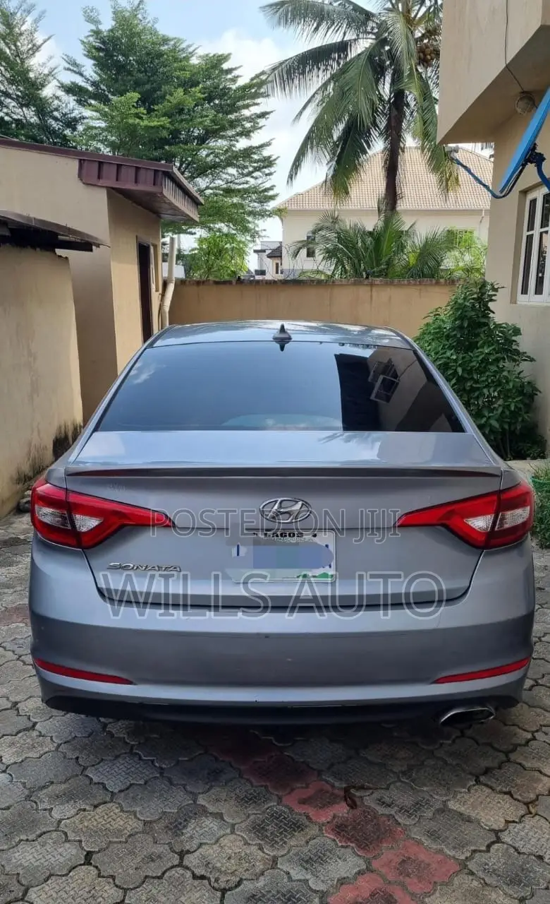 Hyundai Sonata 2016 Gray