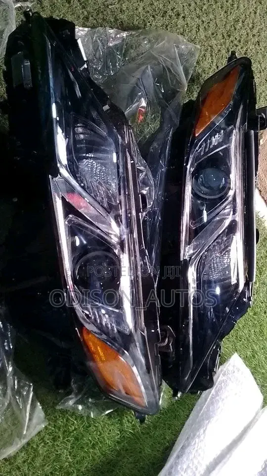 Headlight Toyota Camry 2018-2021