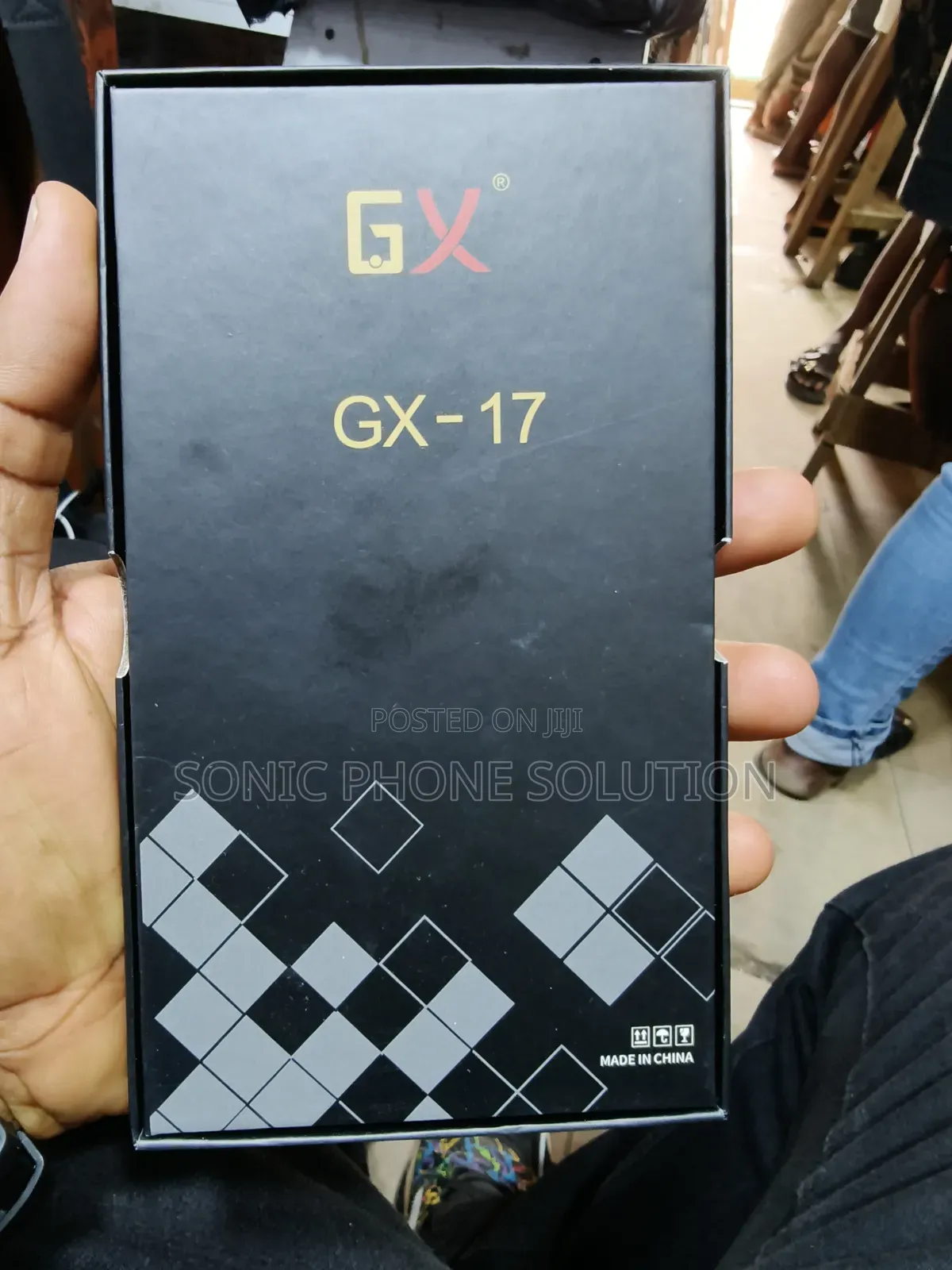 iPhone 17 Screen