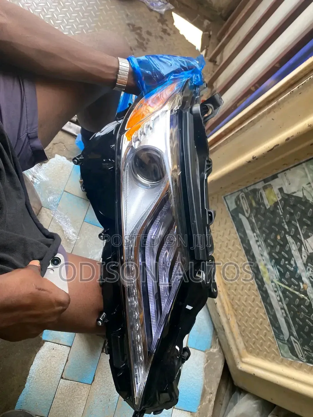 Headlight Toyota Camry 2018-2021