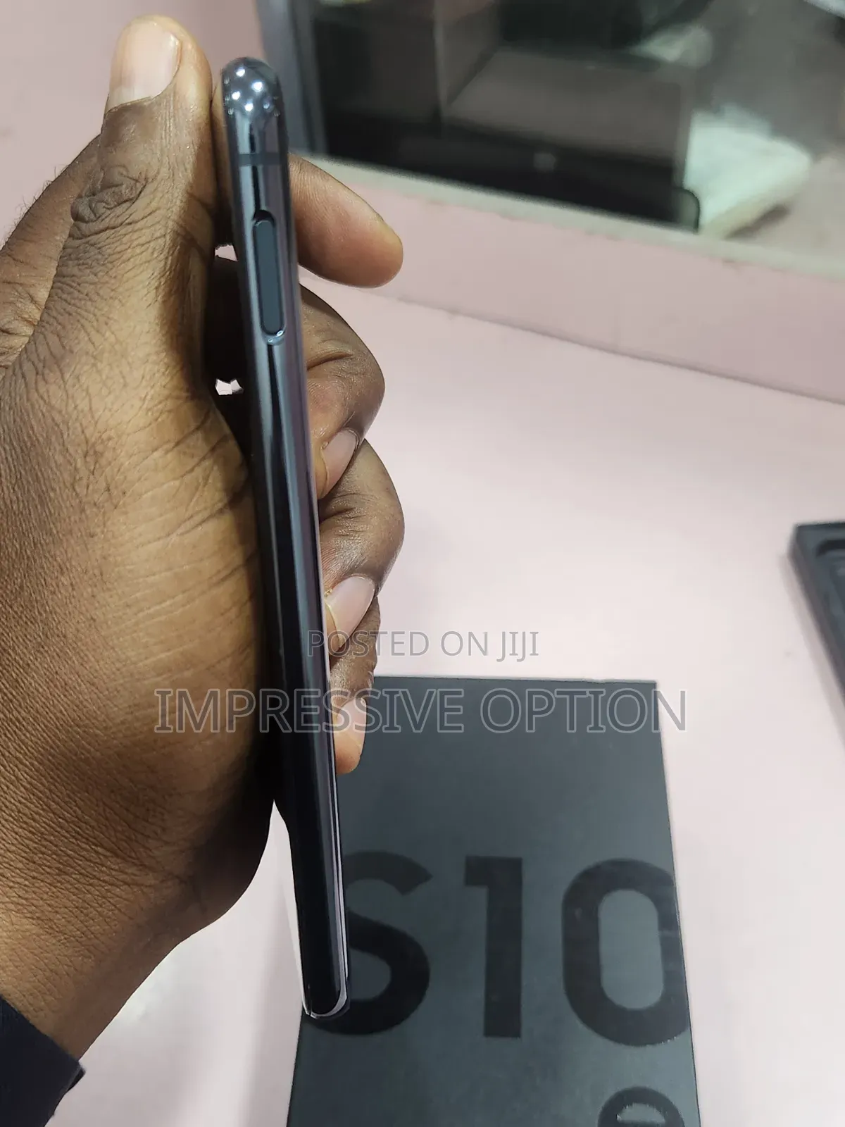 Samsung Galaxy S10e 128 GB Black