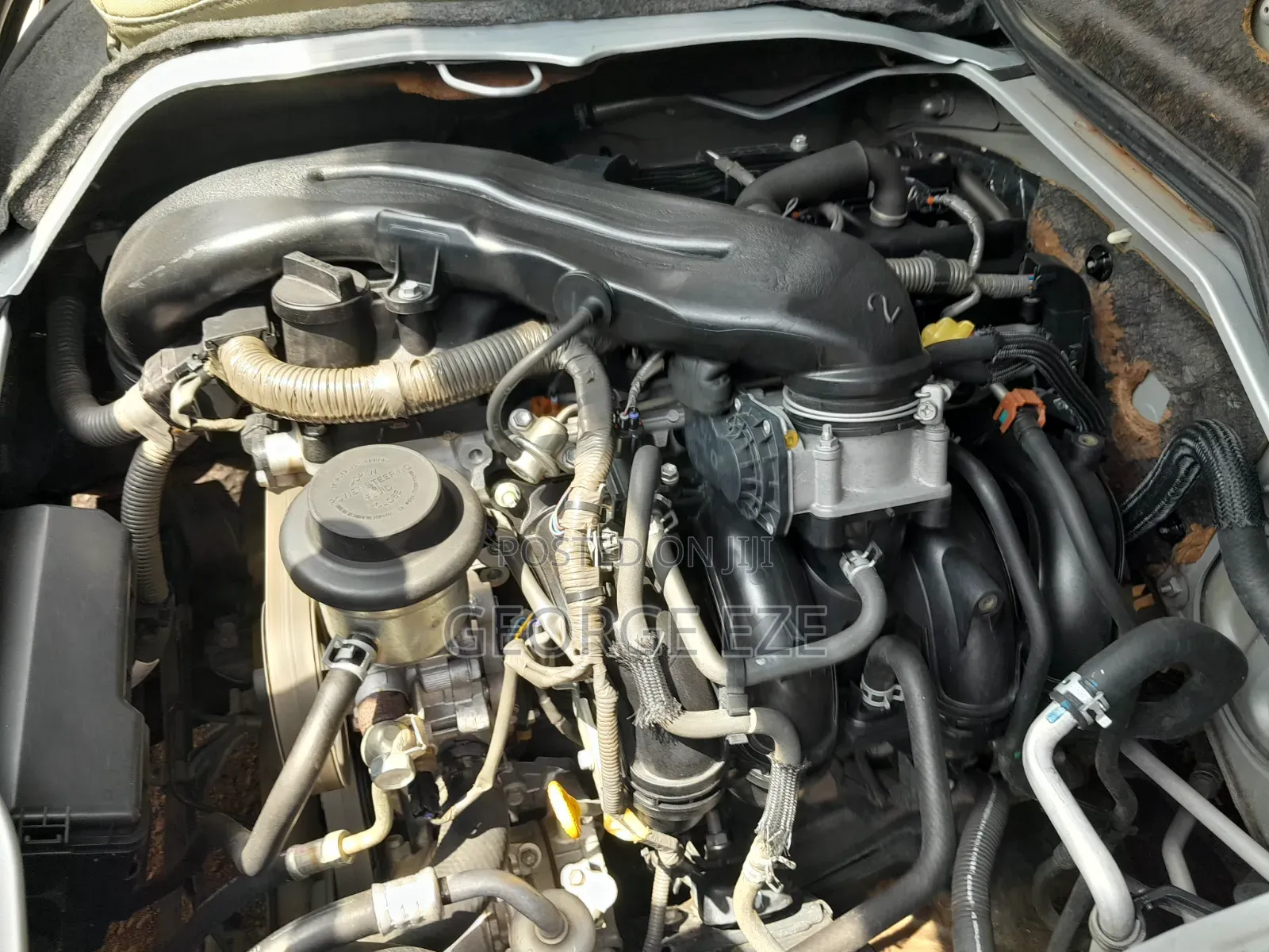 Toyota HiAce 2010 Grey