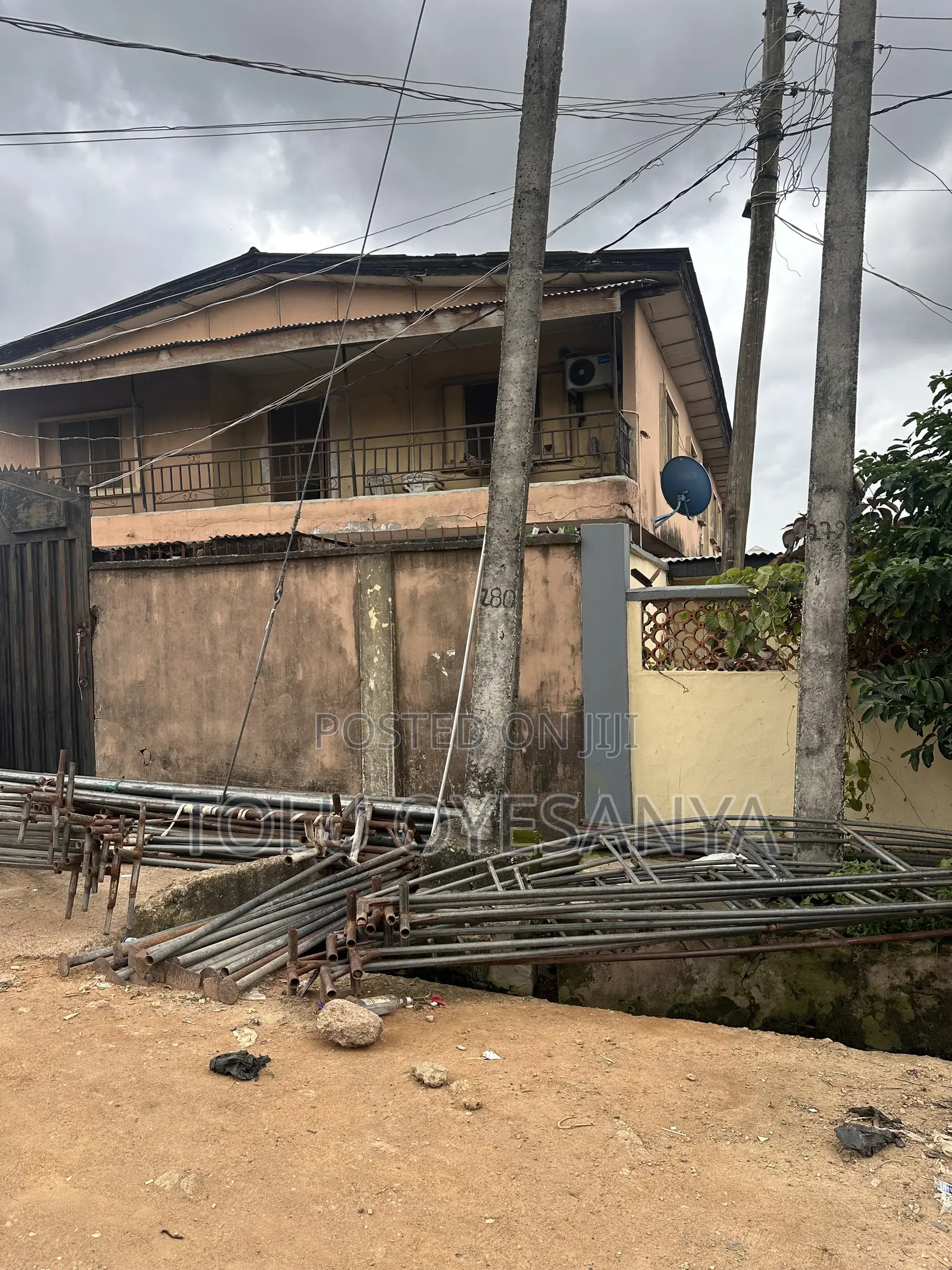 4bdrm Apartment in Lagos State for sale