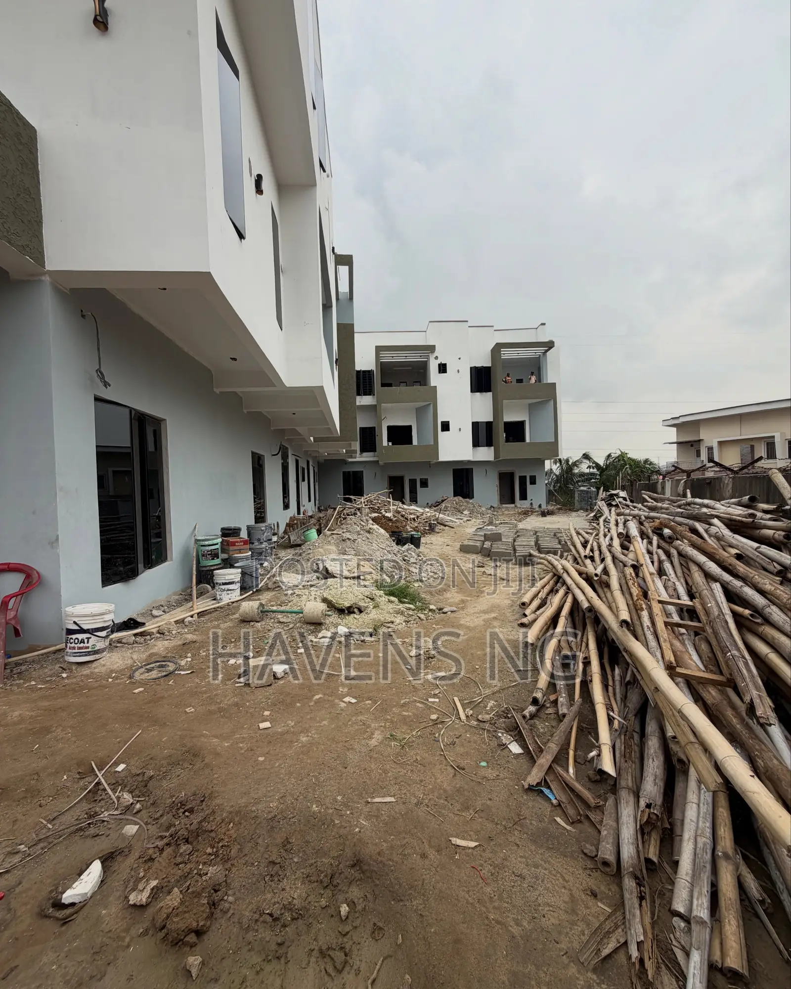 4bdrm Duplex in Ogudu GRA for sale