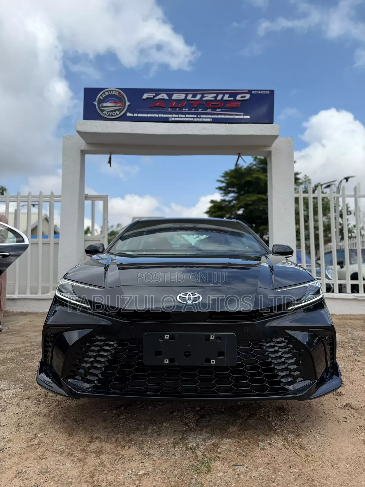 Toyota Camry 2025 Black