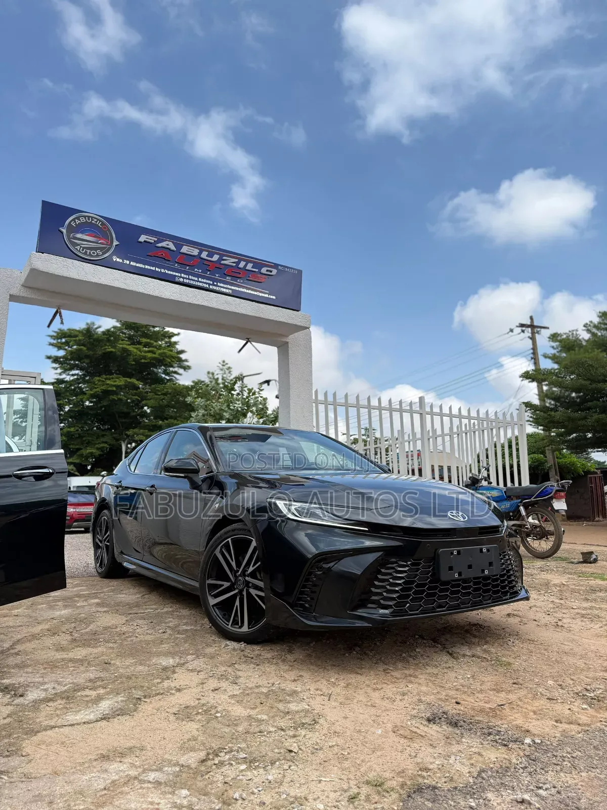 Toyota Camry 2025 Black
