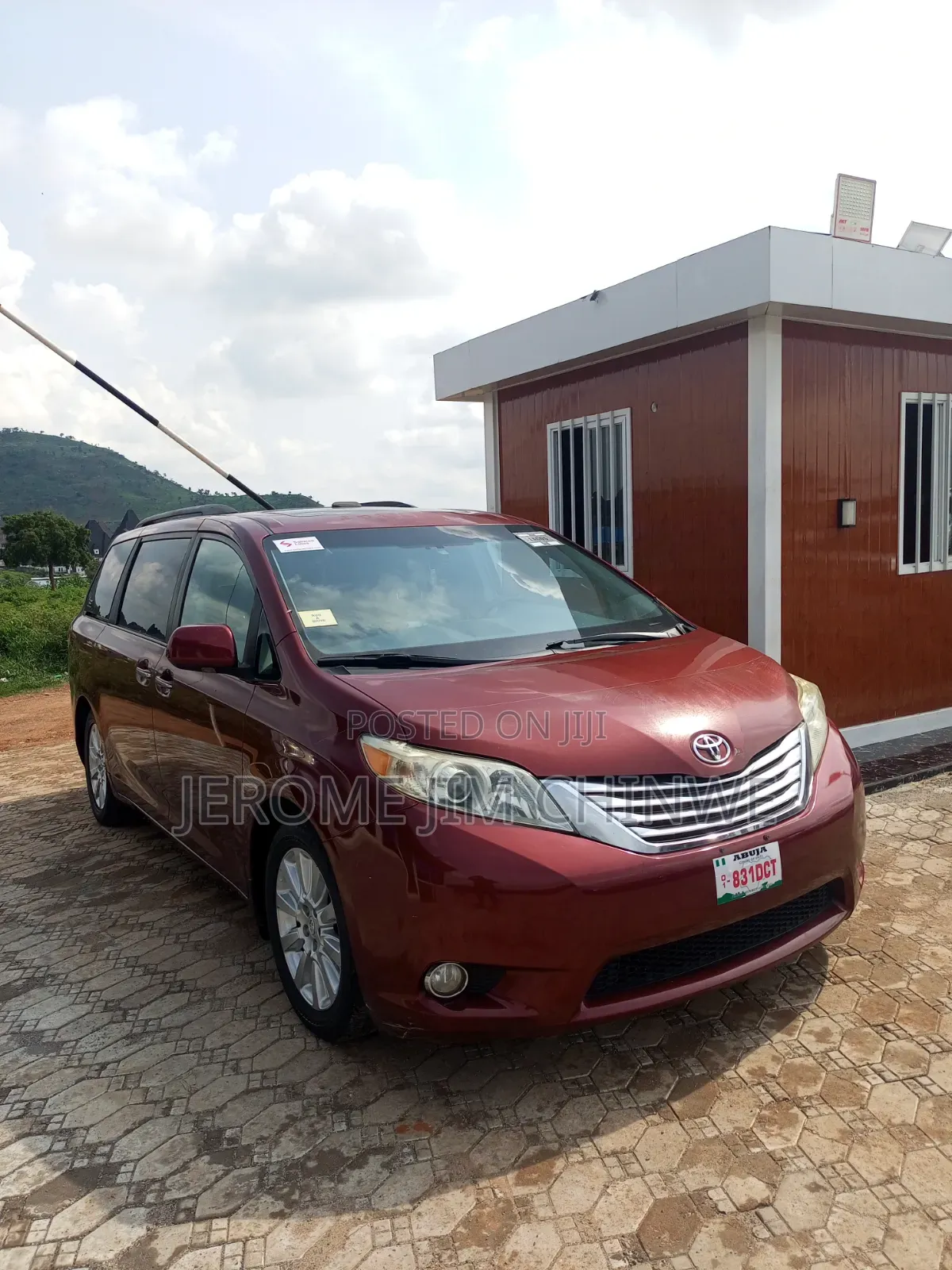 Toyota Sienna 2011
