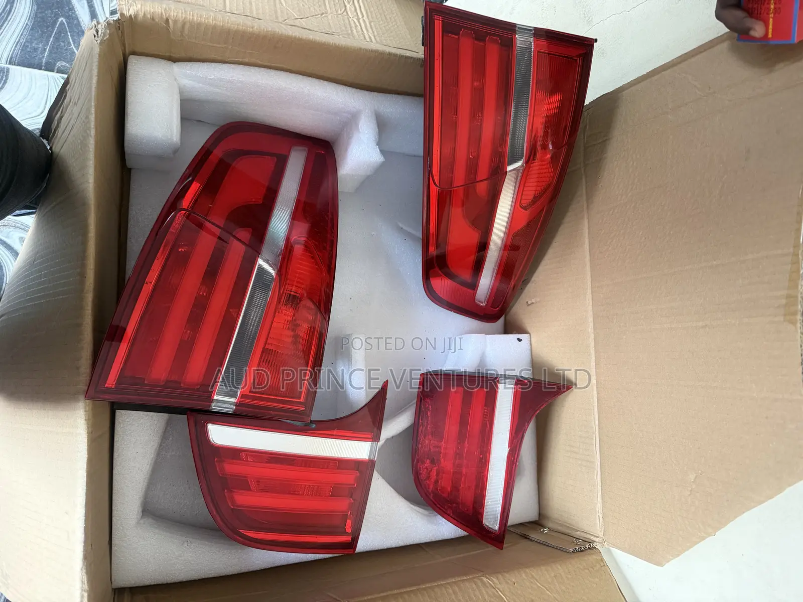 2014 BMW X6 Rear Lights