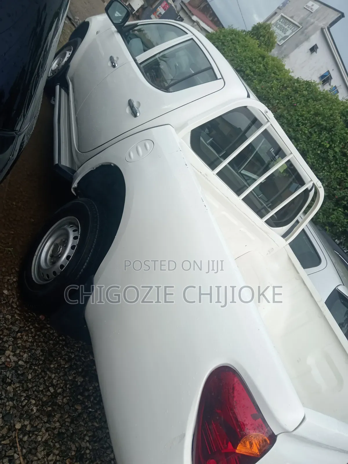 Mitsubishi L200 2012 White