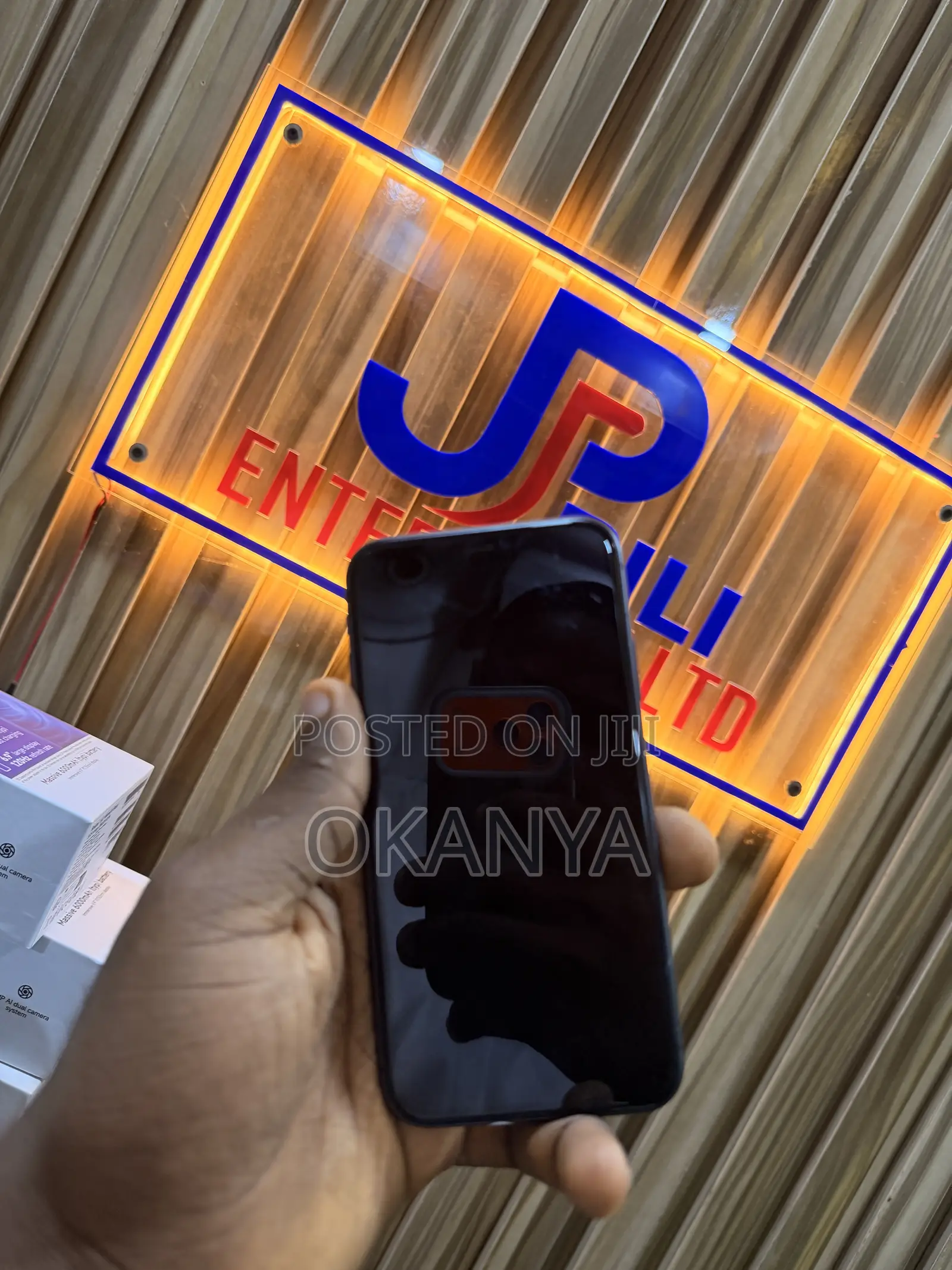 Apple iPhone 11 64 GB Black