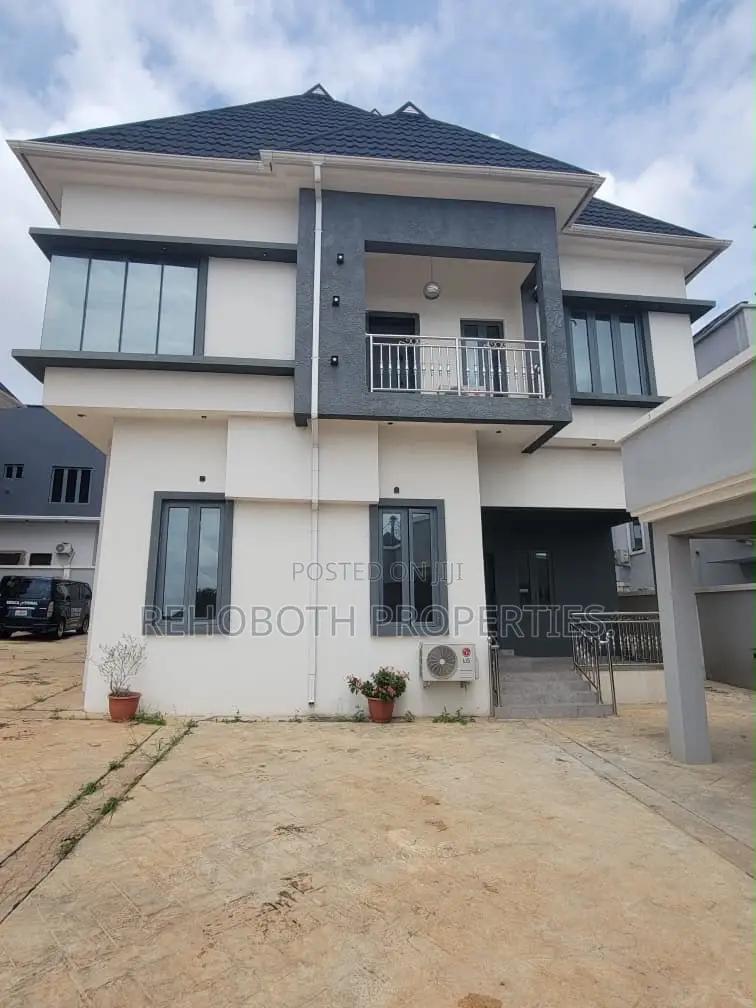 Furnished 4bdrm Duplex in Kolapo Ishola, Akobo for rent