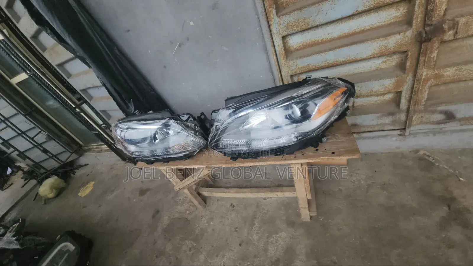 GLE350 2017 Set of Non Led Headlight