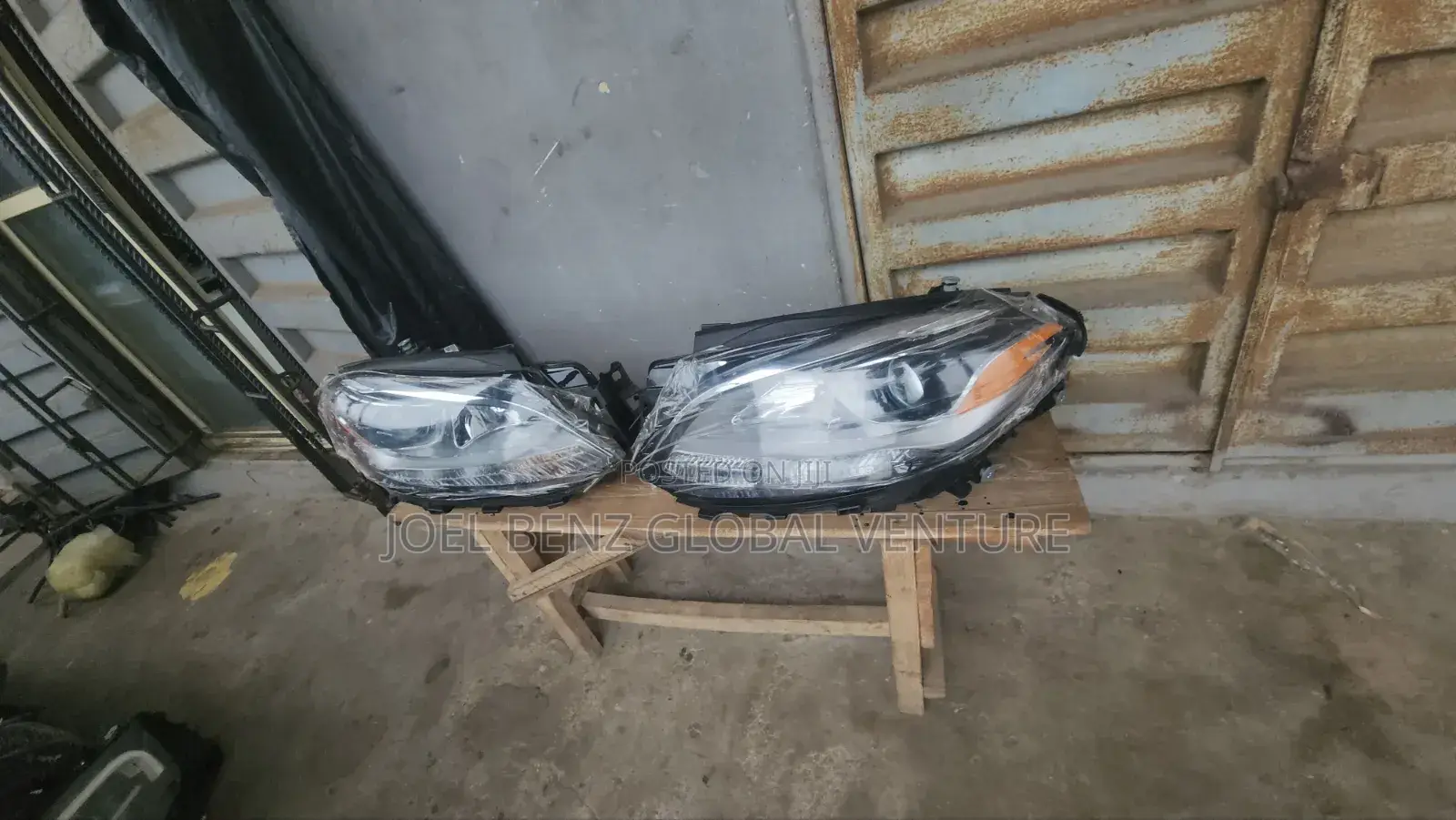 GLE350 2017 Set of Non Led Headlight