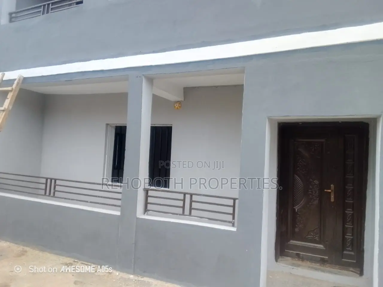 3bdrm Bungalow in Oluyole for rent