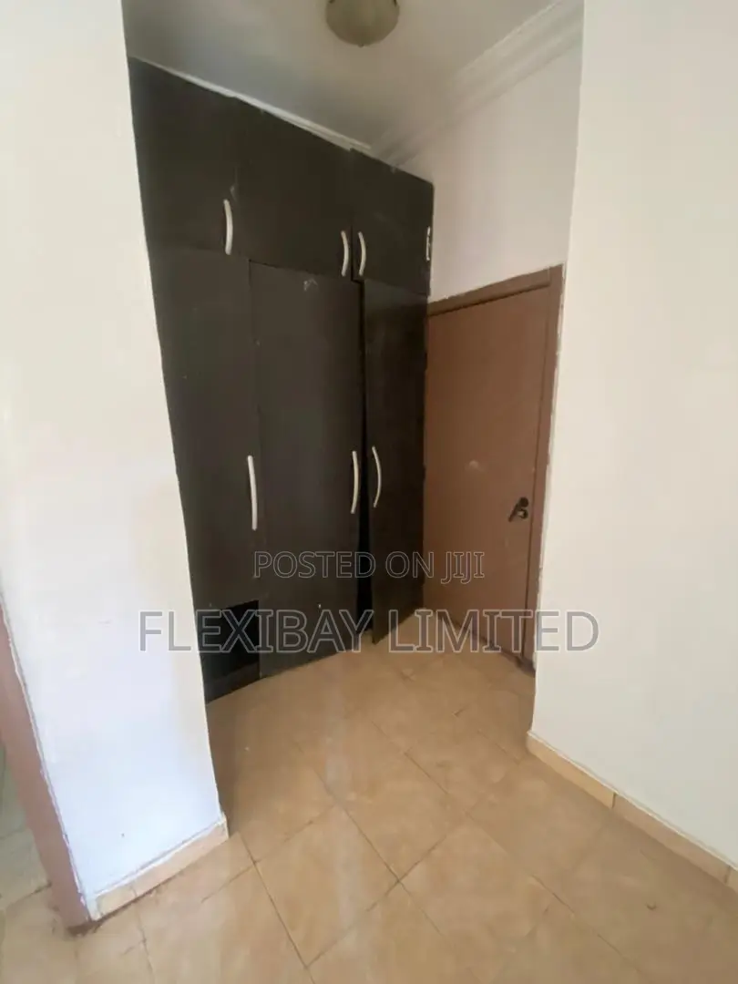 3bdrm Apartment in In An Estate Before, Agungi for rent