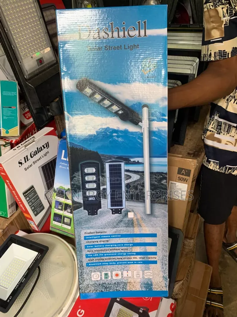 Dashial 800w Solar Street Light