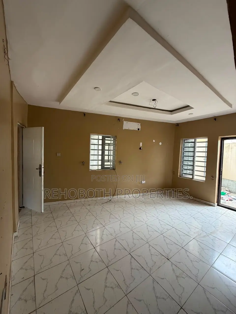 1bdrm Apartment in Ikolaba Gra., Basorun for rent