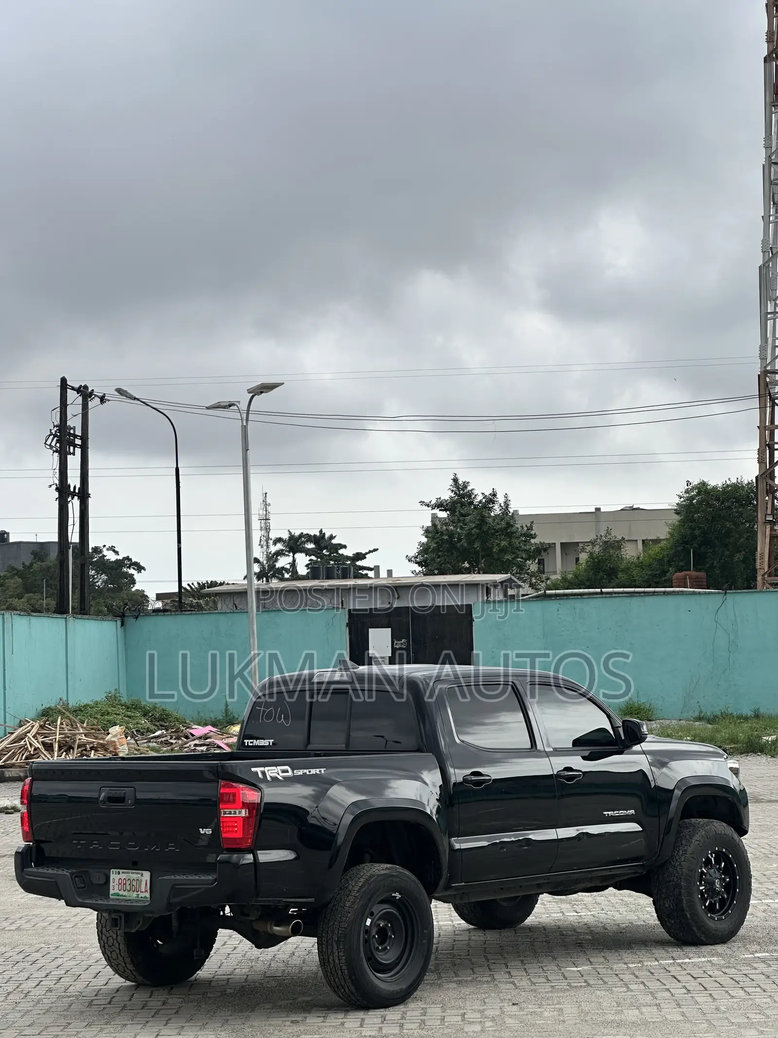 Toyota Tacoma 4dr Double Cab 2016 Black