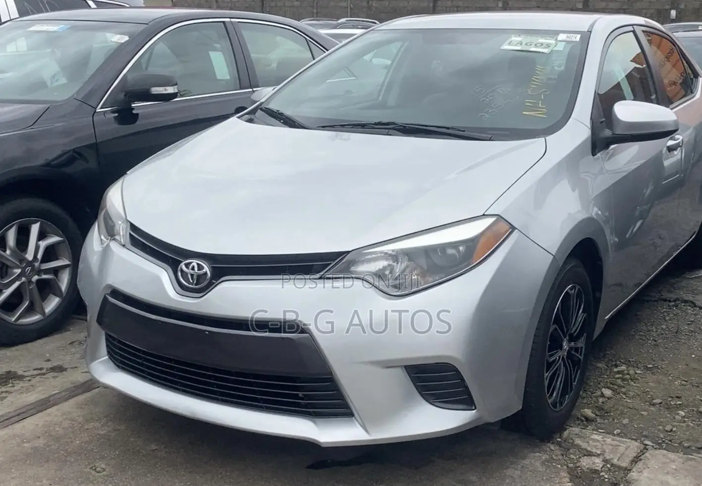 Toyota Corolla LE Plus 4dr Sedan (1.8L 4cyl CVT) 2015 Silver