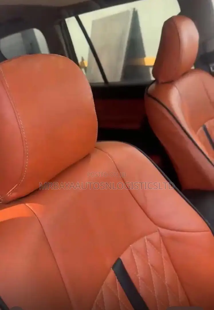 Toyota Land Cruiser Prado 4.0 Petrol TX-L 2012 Black