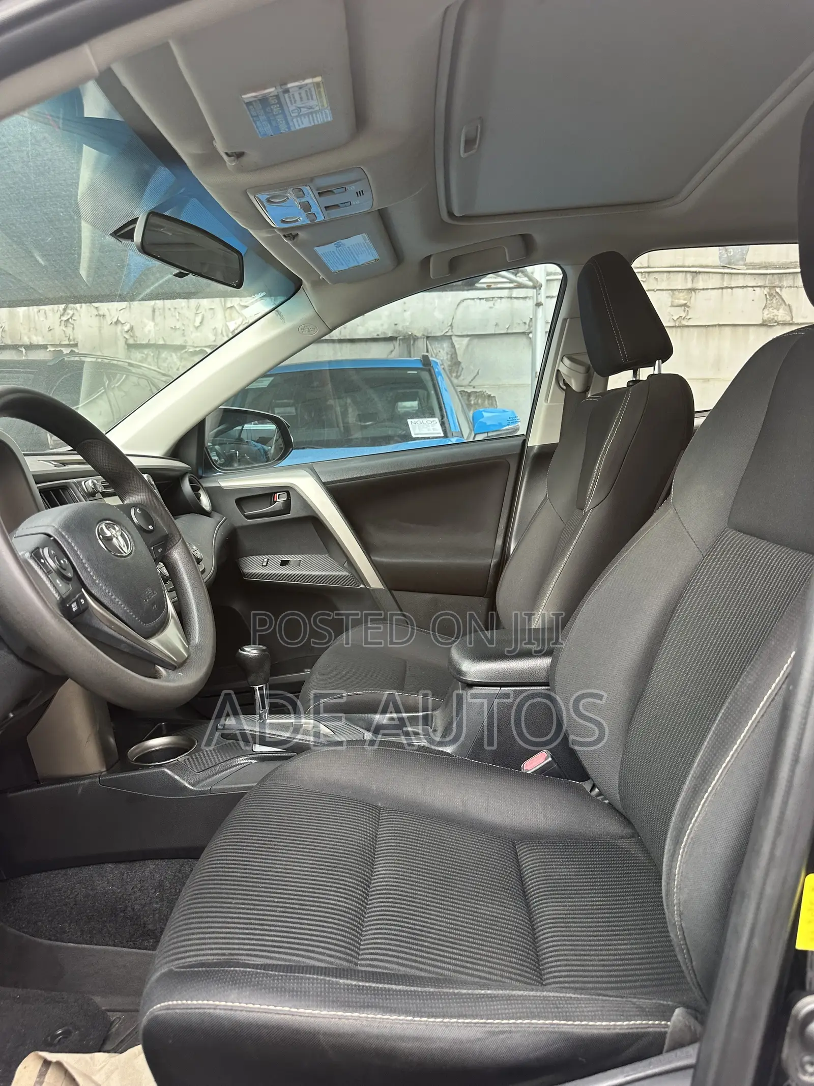 Toyota RAV4 XLE AWD (2.5L 4cyl 6A) 2013 Black