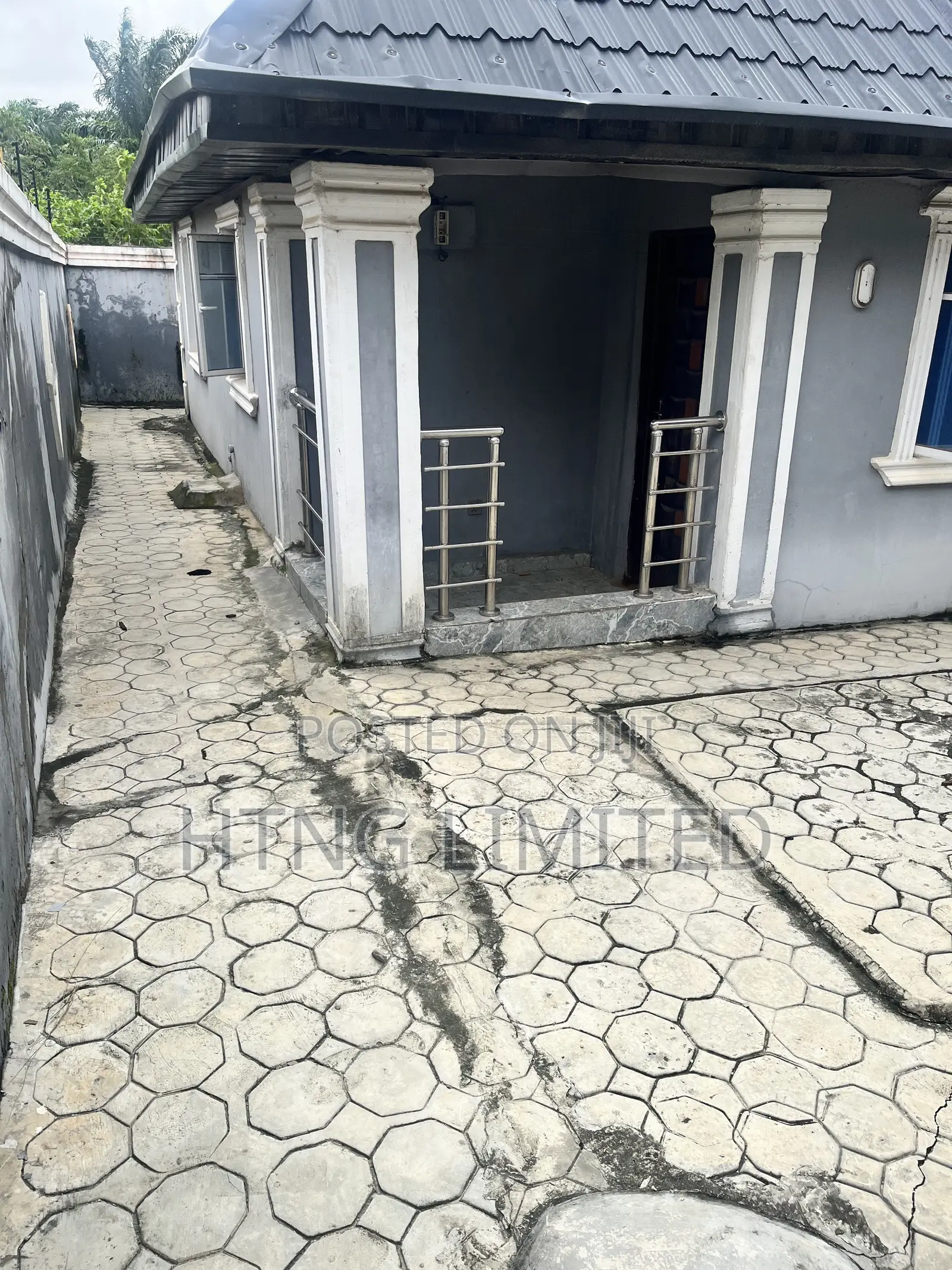 4bdrm Block of Flats in Wagbare, Igbogbo for sale