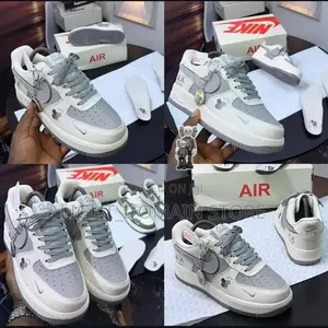 Premium Nike Sneakers ( FREE DELIVERY )
