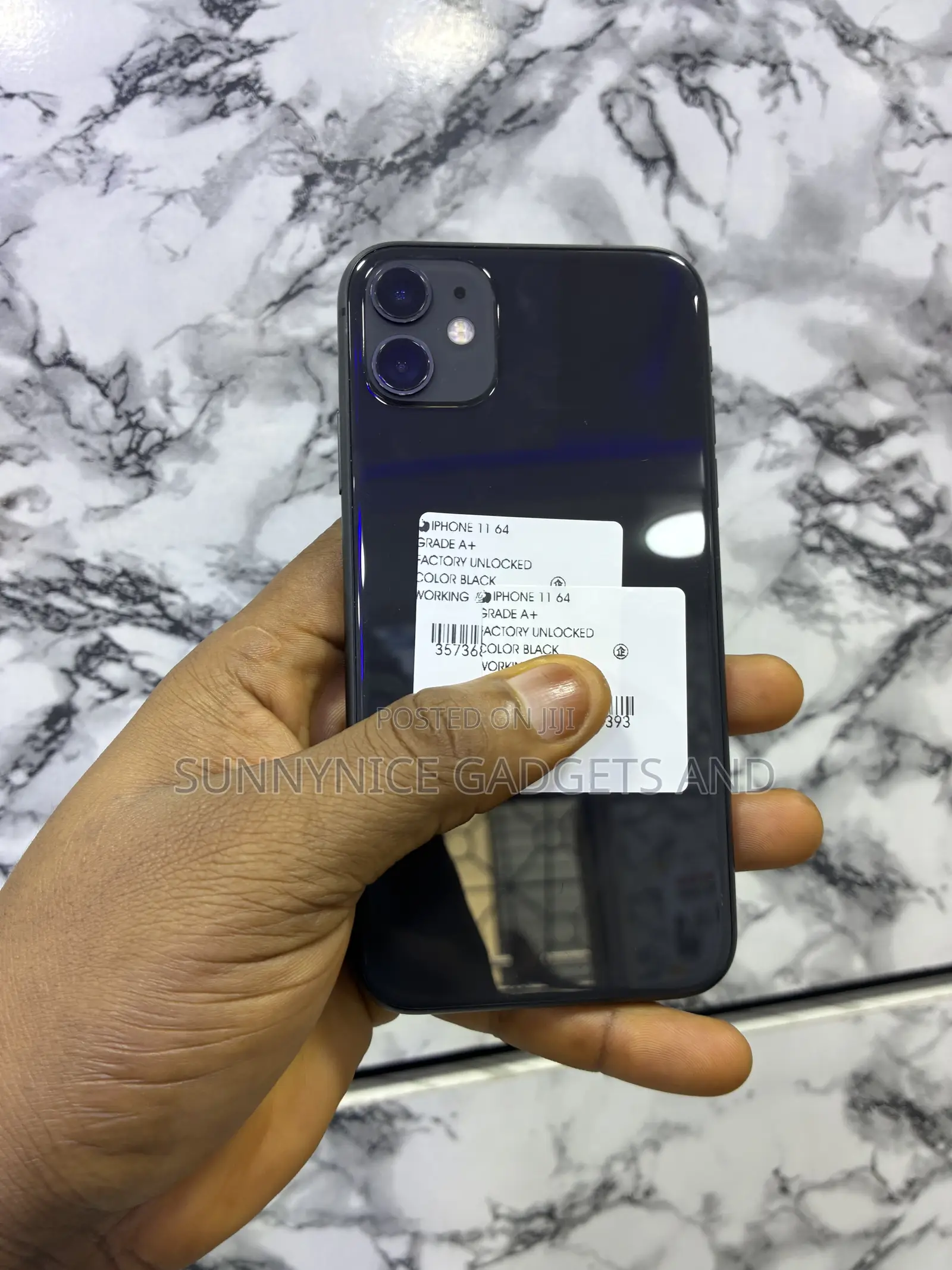 Apple iPhone 11 64 GB Black